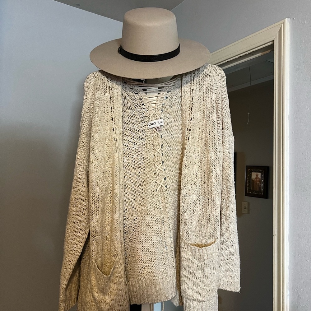 Western Desert Inspired Cream Sweater - Women’s - Knox Rose XL
